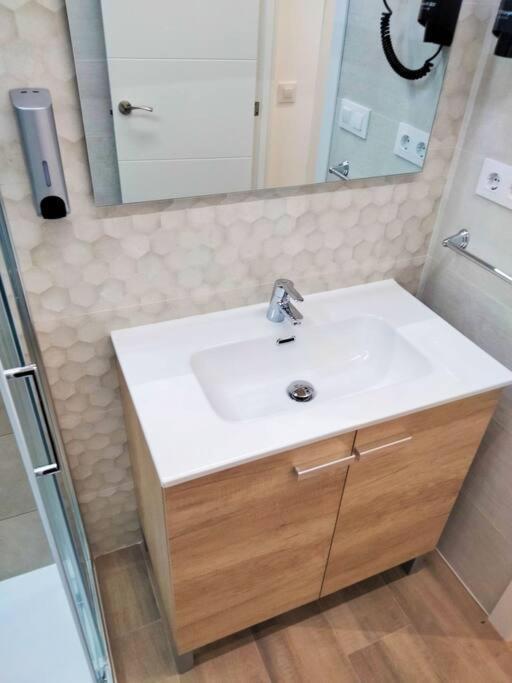 קורדובה Loft La Calahorra Del Bere Con Posibilidad De Aparcamiento Pregunta Por El Pack Mas Amor מראה חיצוני תמונה